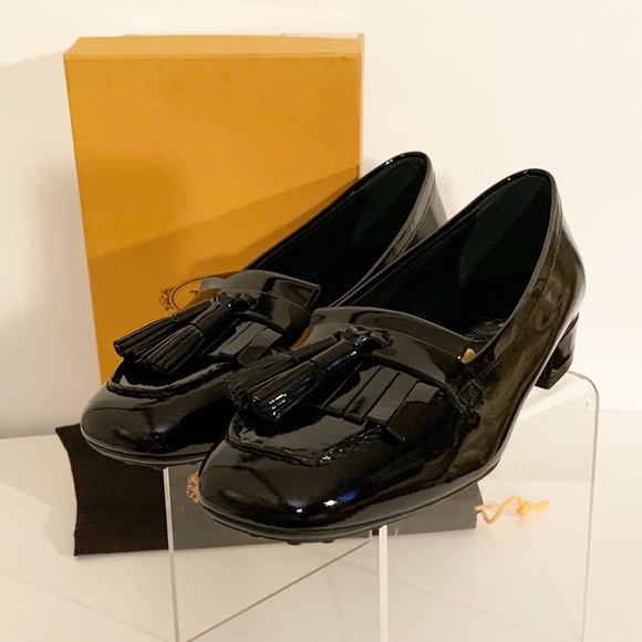 Tod’s Shoes - SOLD OUTNIB Tod’s Black Tassel loafer 41 & 36 1/2!